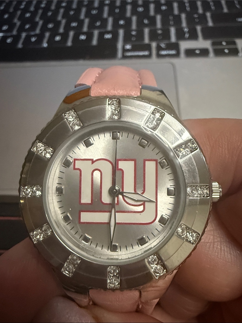 Ladies New York Giants  pink NY NFL watch